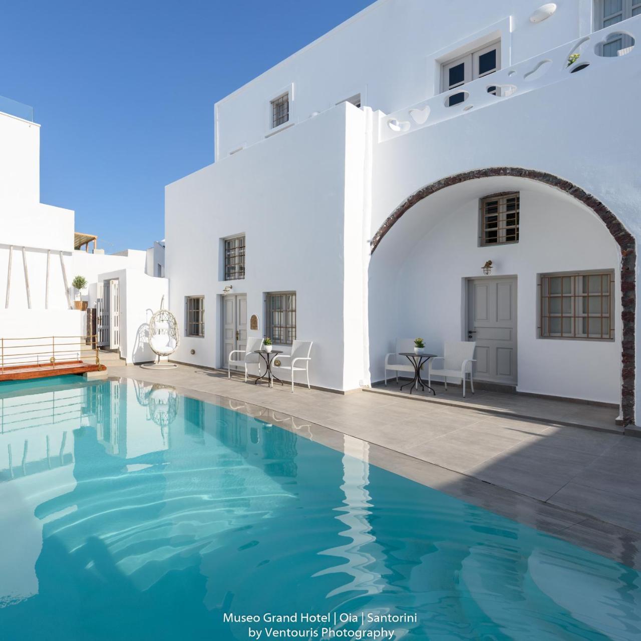 Museo Grand Hotel Oia Exterior foto