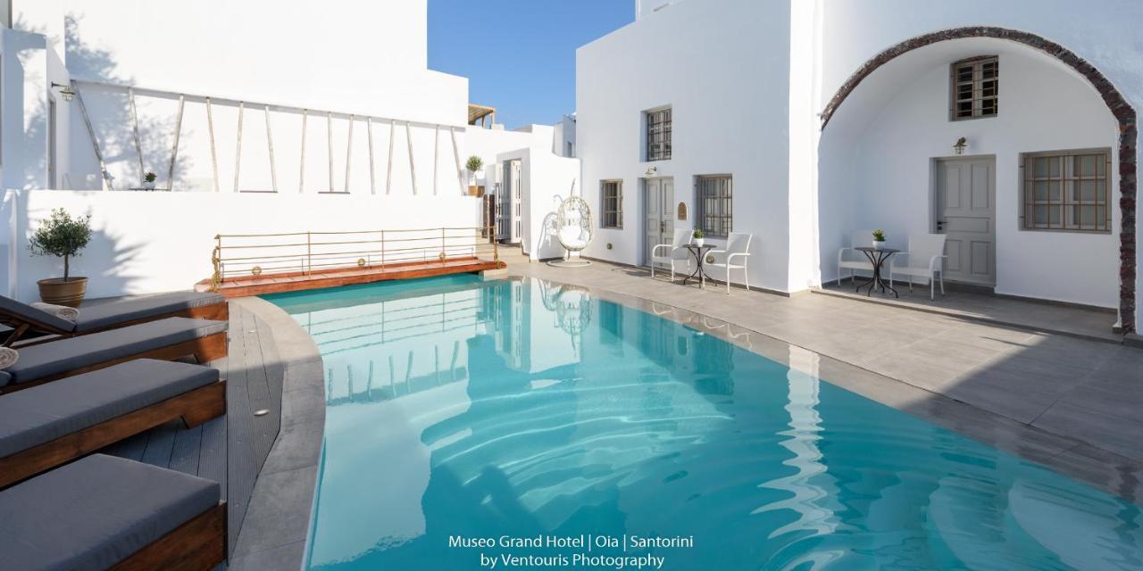 Museo Grand Hotel Oia Exterior foto
